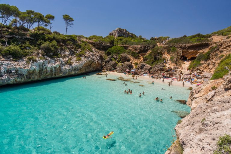 Mediterranean beaches and coves showcasing Sport'n Go's sports camp destinations in Spain, France, Italy, Greece, and Croatia